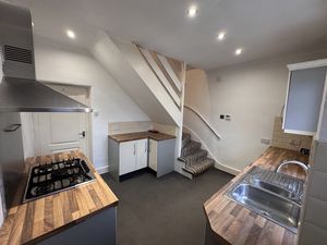 Photo 8- click for photo gallery